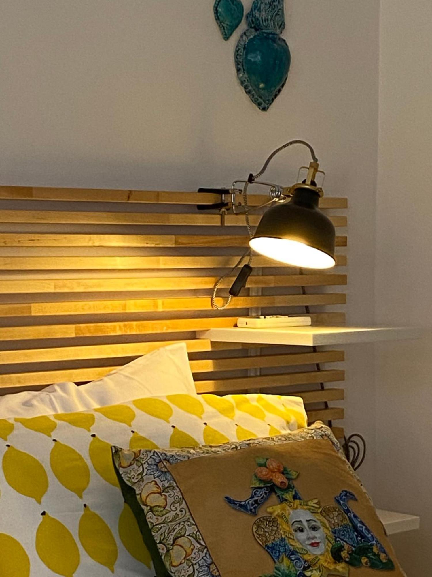 לינה וארוחת בוקר קטאניה I Lumi מראה חיצוני תמונה